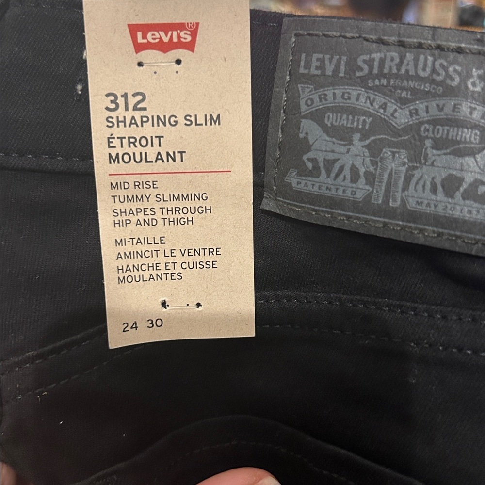 🆕 NWT $100 LEVIS 312 SHAPING SLIM WOMEN'S JEANS - Picture 6 of 7
